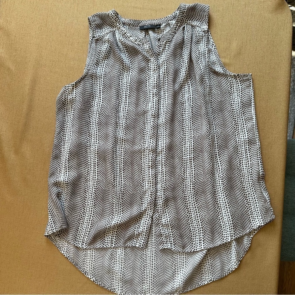 Apt 9 Snakeskin pattern XL sleeveless Brown and Cream Blouse Top